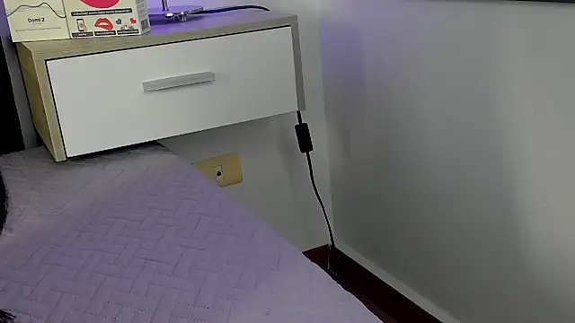 Chat XXX en directo de Natalye_23