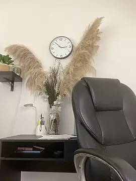 Sabriinaa_Foxx Chat XXX in diretta