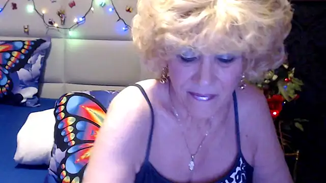 Chat XXX en directo de HappyWomanOn