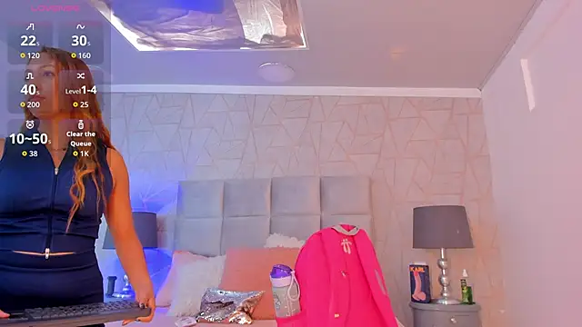 emily_parkerr's Live XXX Chat