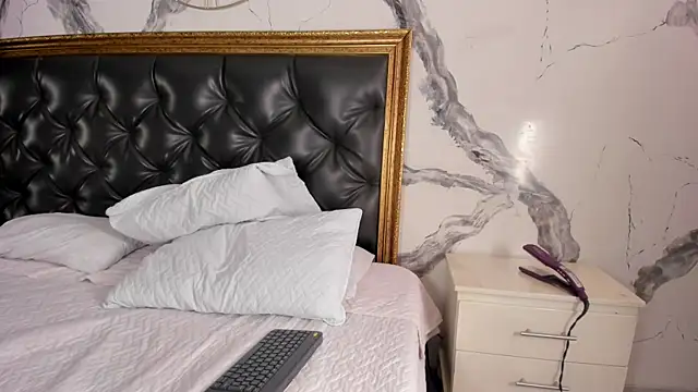 Živý XXX chat CandyMason_