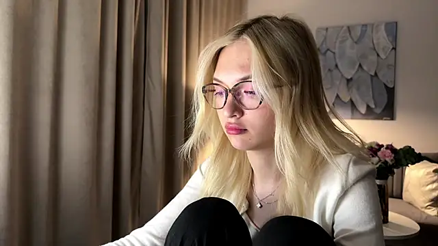 Chat XXX en directo de EvelineMolima