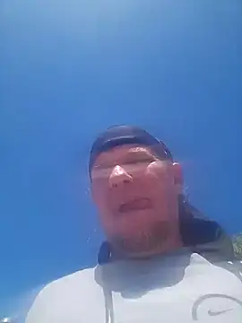 yourMasterisBored 在線直播表演