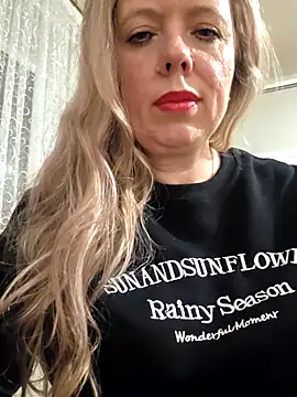 Irina3718: απευθείας συνομιλία ΧΧΧ