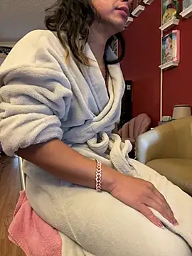 دردشة TranSexualJade95 الجنسية المباشرة