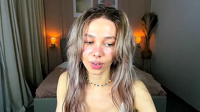 LuluAlis Live XXX-chat