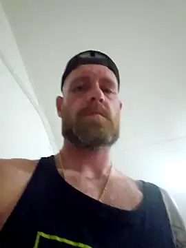 eltoulou webcam show