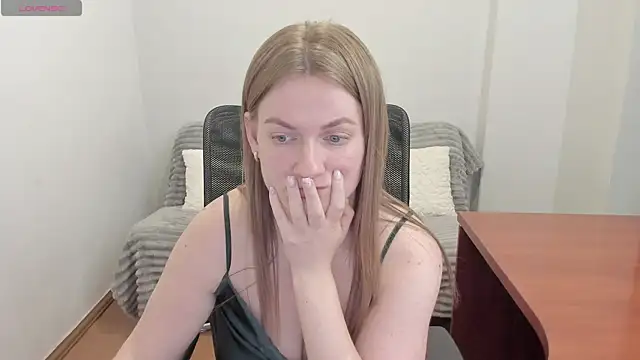 Alisha_Skyes' Live XXX Chat