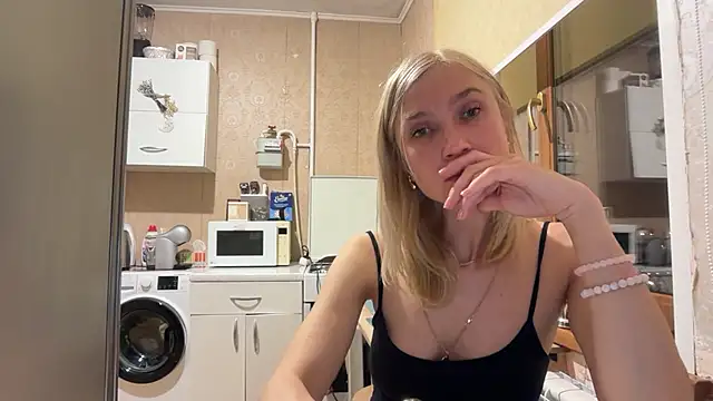 Онлайн чат XXX AngelJeni