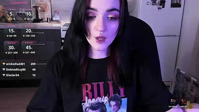 linaa__tyaan Chat XXX in diretta