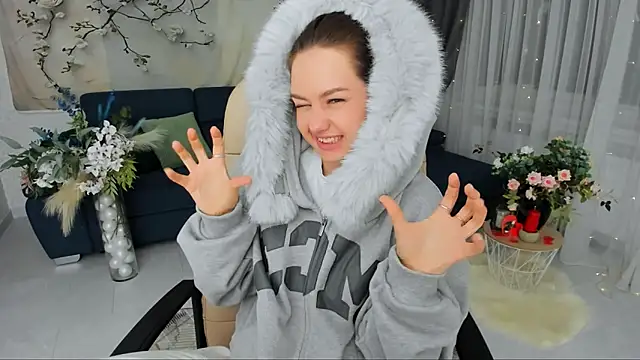 MiracleCurly élő XXX-chatje