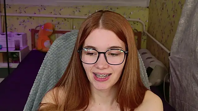 Lunavira: απευθείας συνομιλία ΧΧΧ