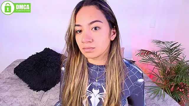 Jules_n_Gia webkamerás műsora