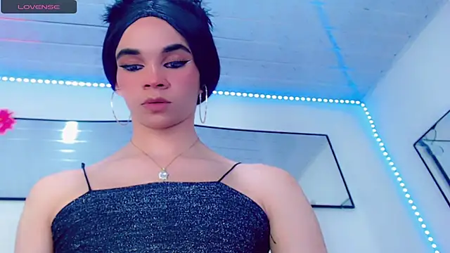 Онлайн чат XXX Karla_hot777