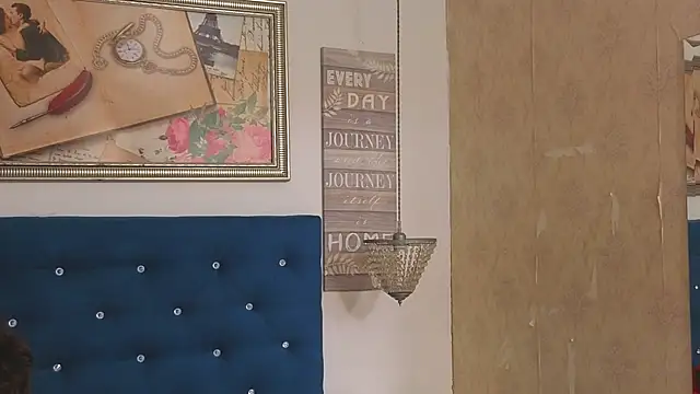 meganrousx Live XXX Chat