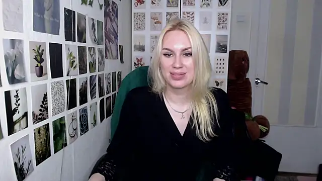 CapriScorpion webcam show