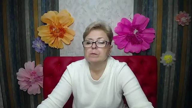 EmiliaGree Obrolan Langsung XXX