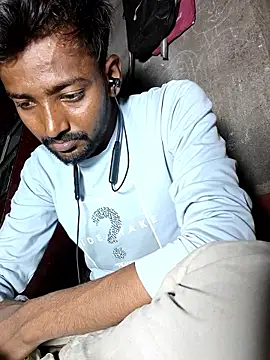 Chat XXX en directo de India_HOT23