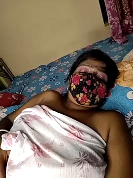 Love143A élő XXX-chatje