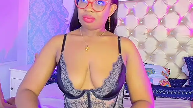 Chat XXX en directo de CaseyMoon