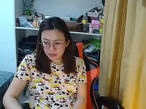 crizzybel's Webcam Show