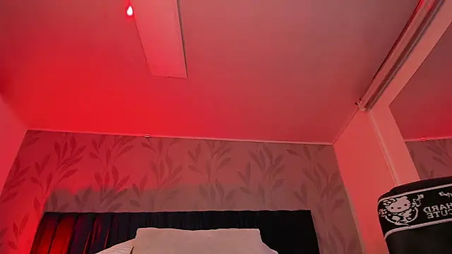 Milan_Daphn Live XXX chat