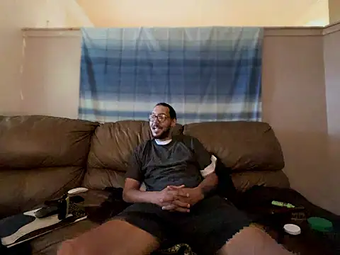 Chatroom XXX en direct de ThrowedWorldWide