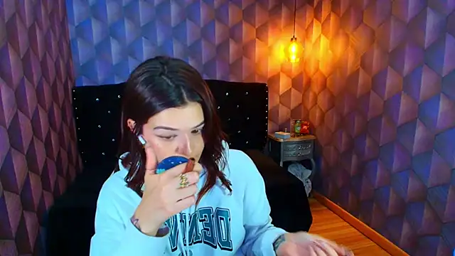 LiaHarryis: απευθείας συνομιλία ΧΧΧ