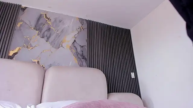 DylanRoyce_ Adlı Modelin Canlı XXX Sohbeti