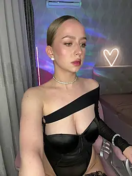 AlisaPearlのライブXXXチャット