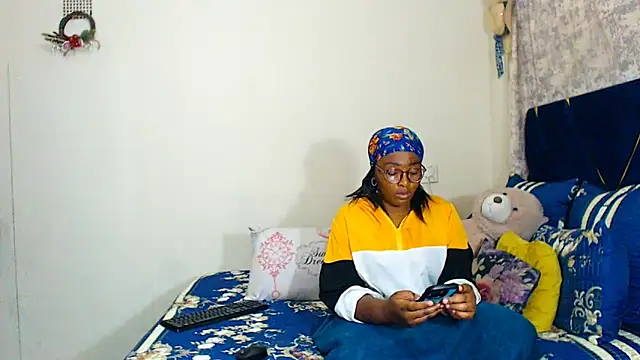 veronica1xxx: διαδικτυακό σόου στην κάμερα