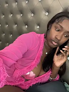 Chatroom XXX en direct de ToyaThick