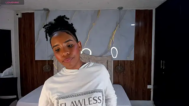 lia_16 Chat XXX live