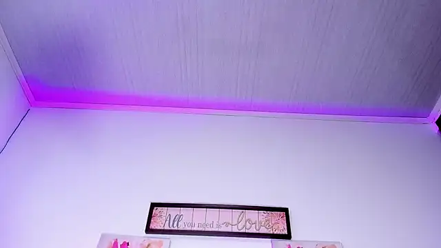 Chat XXX ao vivo de SagiraBelle