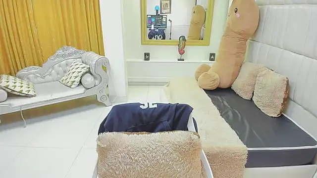 Chat +18 de gaby_trent ao vivo