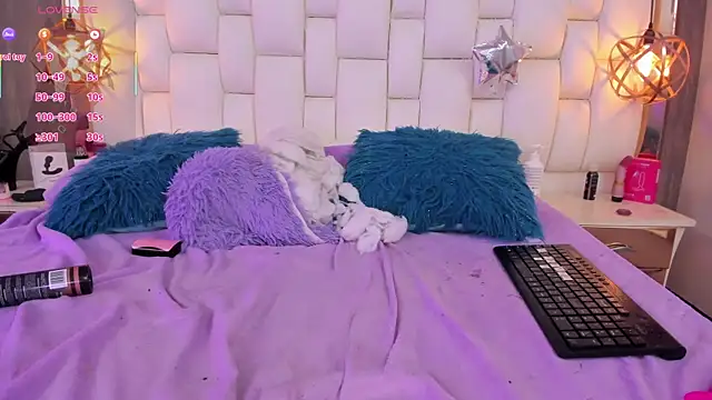 Foxxy_Doll 网络视讯表演