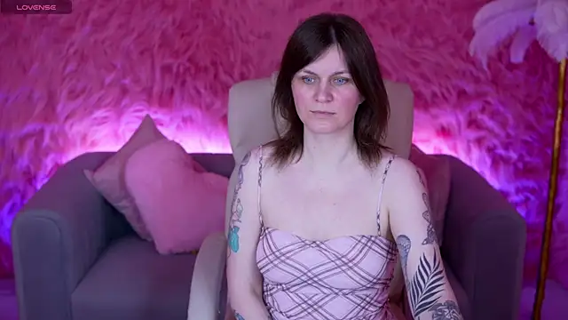 TinaMelt Live XXX-Chat