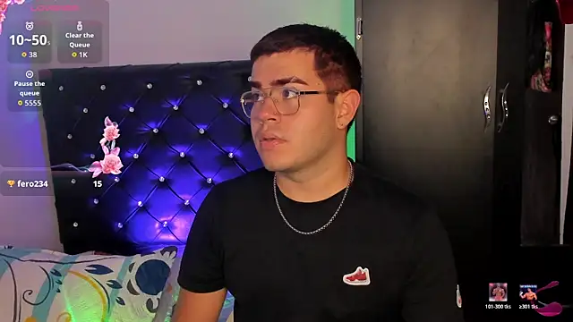 Joseph_connor_'s Webcam Show