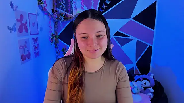 Chat XXX ao vivo de little_emma0