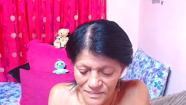 SLUTTYROXY: απευθείας συνομιλία ΧΧΧ