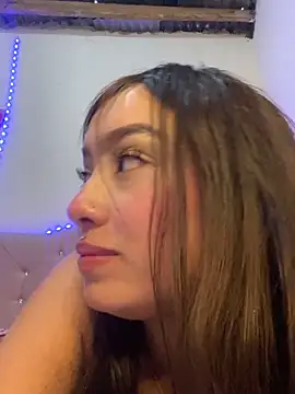 Miakittyyy 网络视讯表演