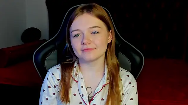 ElinaVale's Live XXX Chat