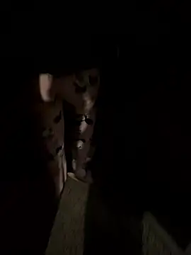 Teeny-Slut18: вебкам-шоу