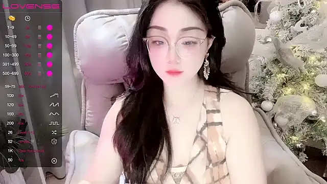 Monica-666888- 即時 XXX 聊天