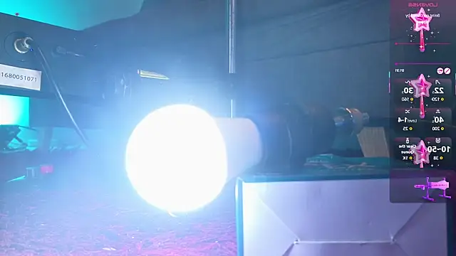 Azul__poppi_ Show in webcam