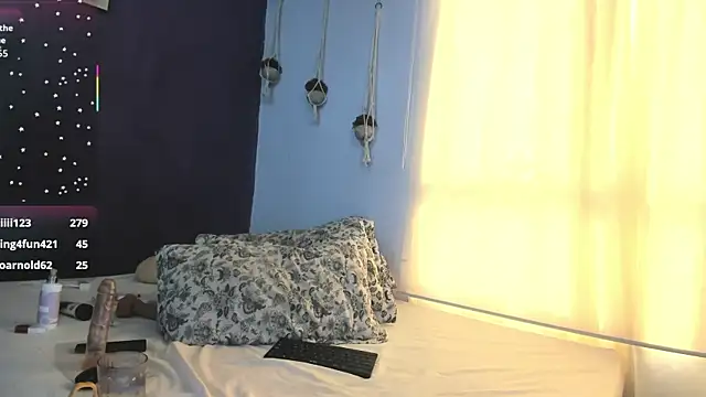 Leamonroe__ live XXX chat