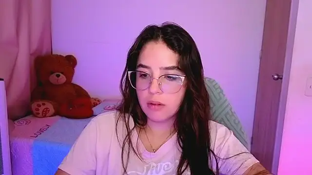 _alicia_z: απευθείας συνομιλία ΧΧΧ