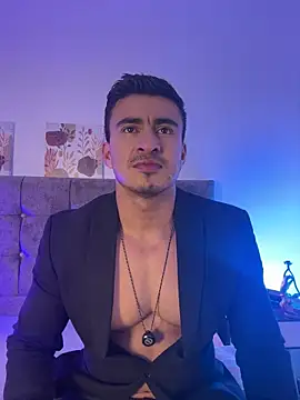 Chris_Clarck: απευθείας συνομιλία ΧΧΧ