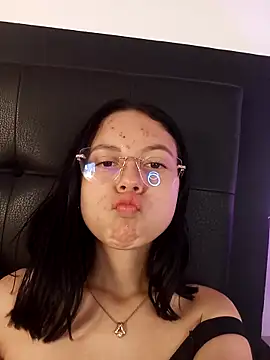 Czat XXX na żywo – Natalye_23