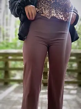 دردشة SheenaBrooke الجنسية المباشرة